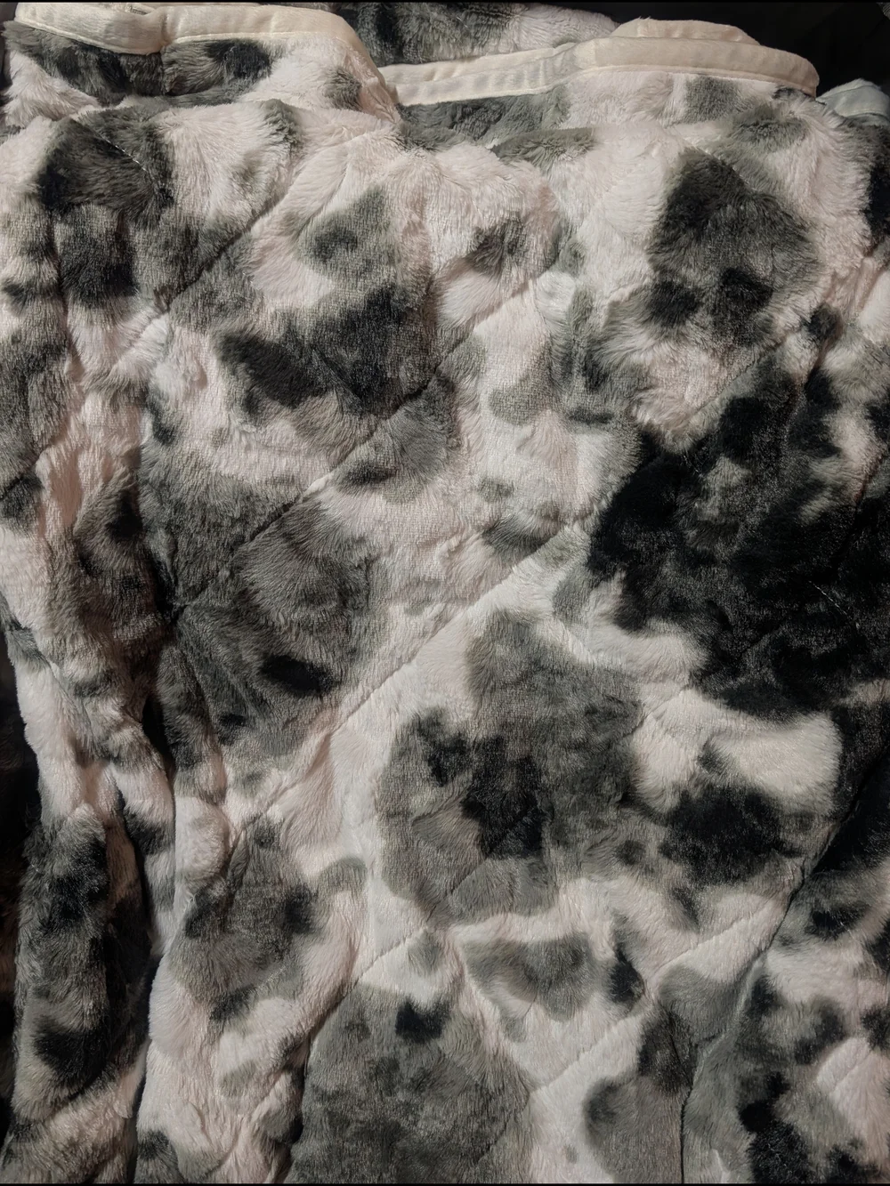 Frye Gray & White Faux Fur Throw 3 Piece Quilt Set